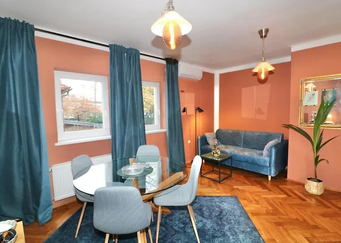 Studio City Apartment