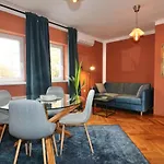 Studio City Апартаменти *